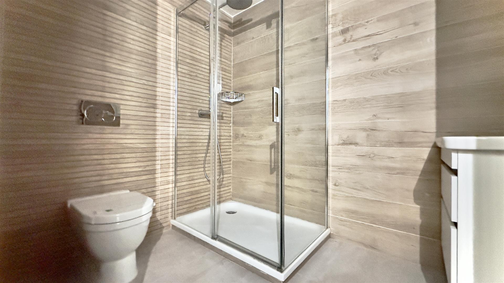 Image of Apartment - 3 Bedrooms - 4 Bathrooms for Rental in Imperial Ocean Plaza-Gibraltar, Image 3